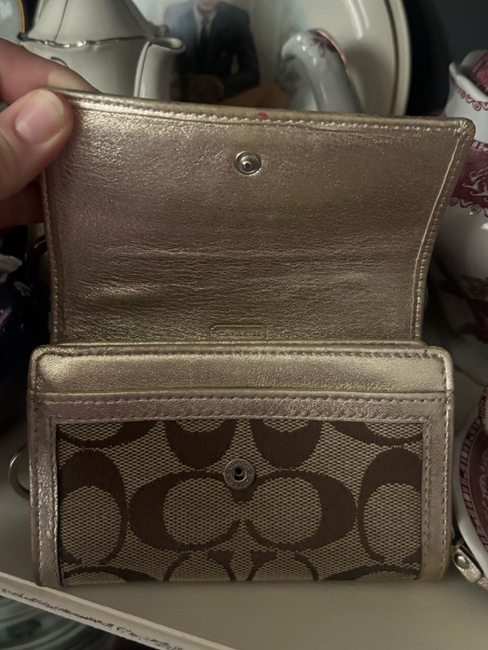 Coach Wallet - Picture 4 of 5